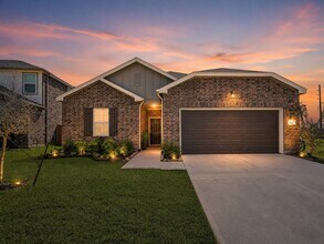 Building Photo - 5830 Capri Frst Dr