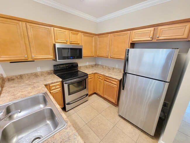 Building Photo - 2196 Hadleigh Hills Ct