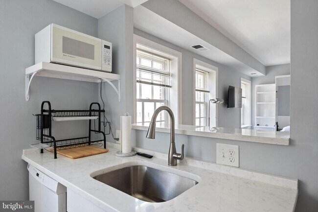 Foto del edificio - 1426 21st St NW