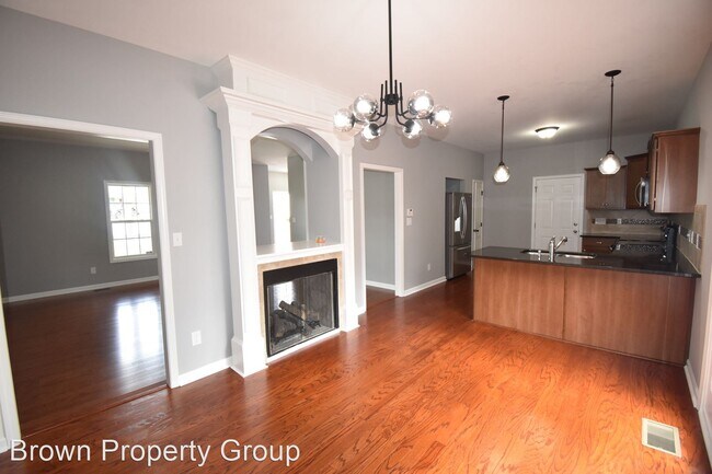 Foto del edificio - 4 br, 2.5 bath House - 256 Royal Briar Ct