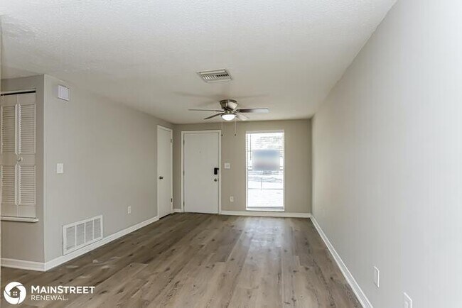 Foto del edificio - 1132 HOLLYWOOD AVE, CLEARWATER, FL 33759