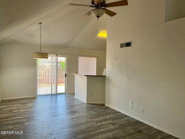 Foto del edificio - 12268 Tierra Ruby Dr