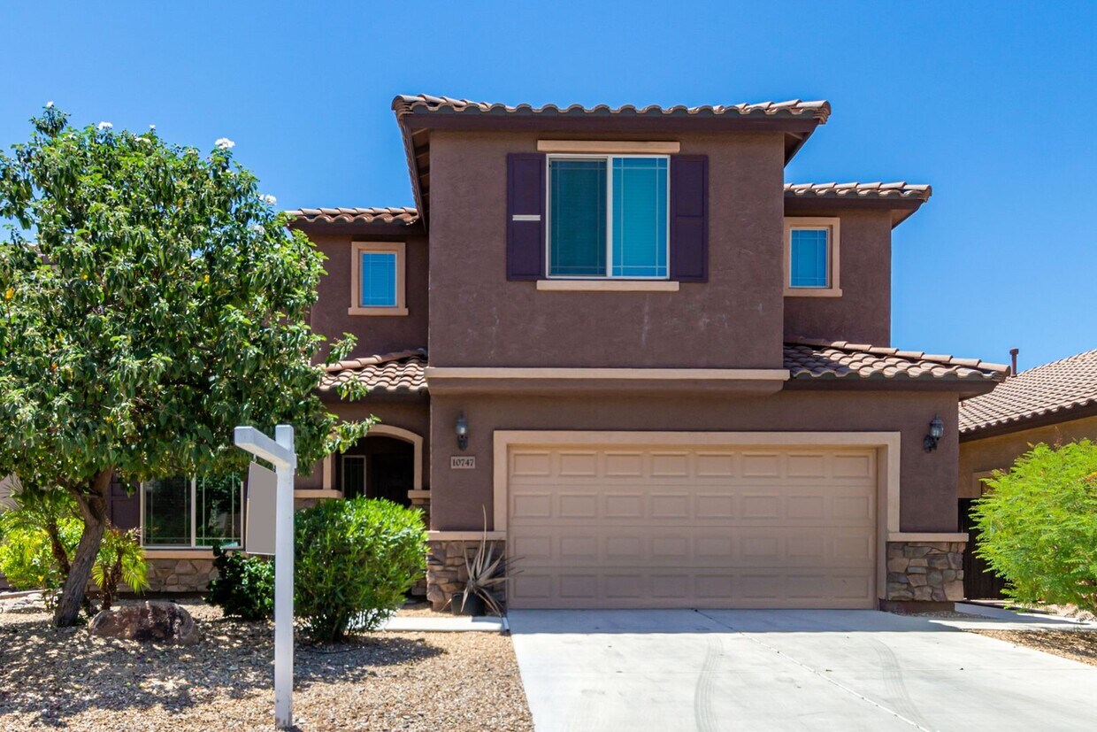 Foto principal - TIERRA DEL RIO- Large home with Solar!