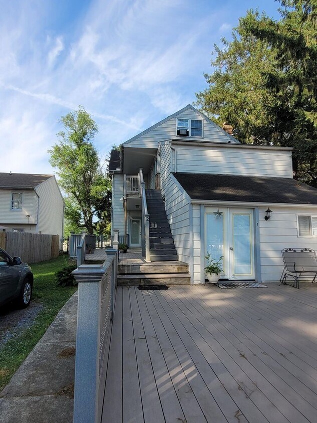 Primary Photo - 179 Charles Road