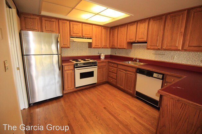 Foto del edificio - 2 br, 2 bath House - 1507 SW Hall St