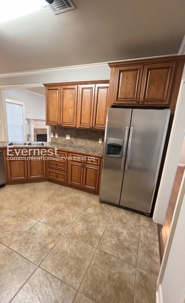 Foto del edificio - 2835 Plateau Dr