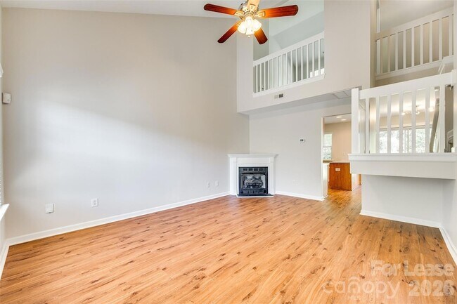 Foto del edificio - 14139 Tranters Creek Ln