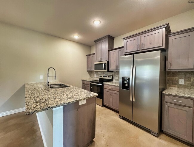 Foto del edificio - 406 E China St