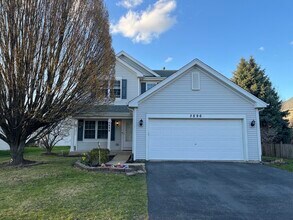 Building Photo - 3896 Baybrook Dr