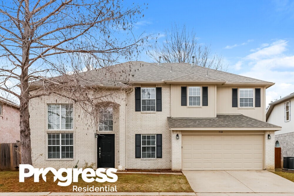 Primary Photo - 3524 Garden Springs Dr