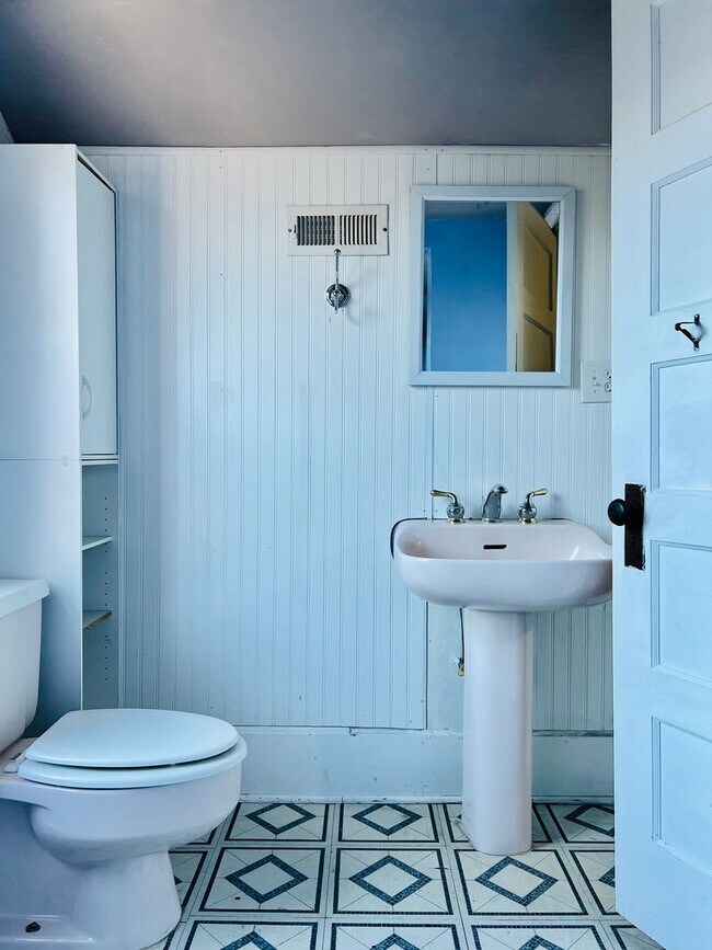 107 C St, Bridgeton, NC 28519 House Rental in Bridgeton, NC