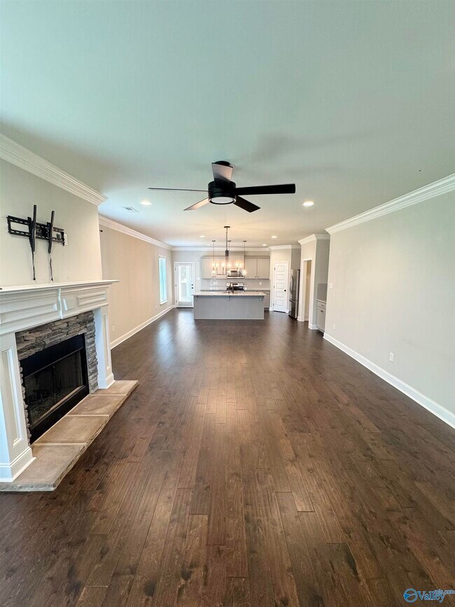 Foto del edificio - 603 Hudlowe Ln