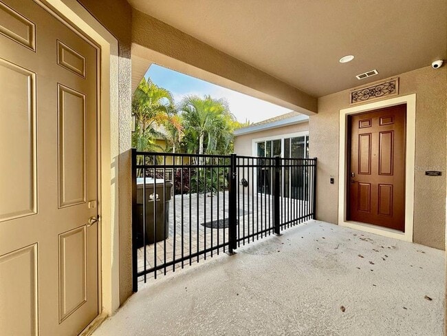 Foto del edificio - 6414 Salt Creek Ave