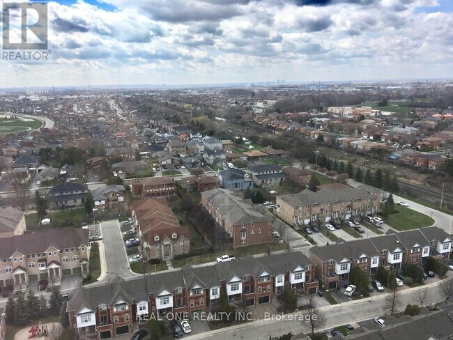 Photo du bâtiment - 155-P155 Hillcrest Ave