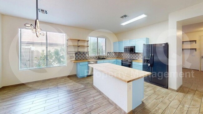 Foto del edificio - 6904 S 30th Ln