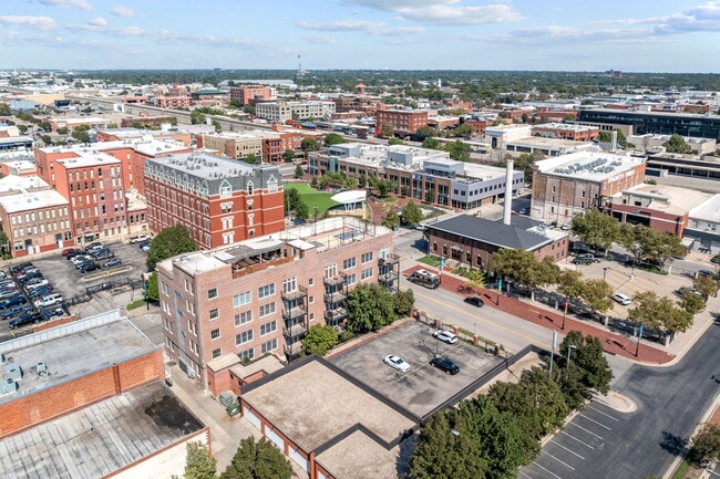 Building Photo - 201 S St Francis Ave
