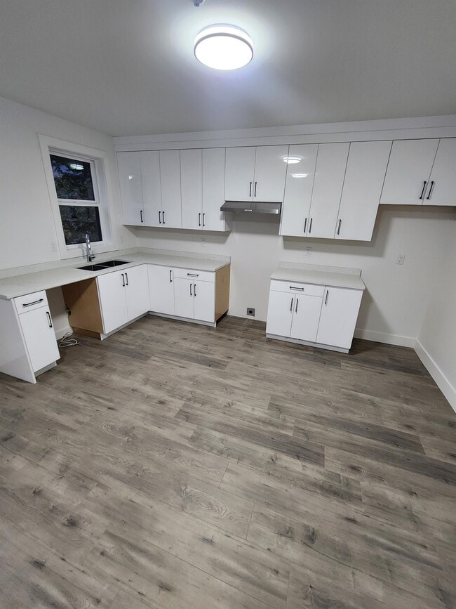Building Photo - 5578 Crimson Ridge