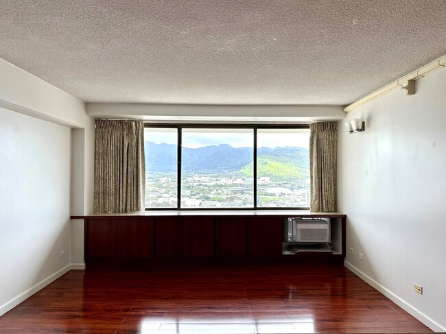 Foto del edificio - Marco Polo - 2BR/2BA/1PK