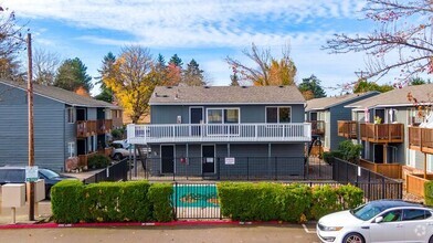 Building Photo - 2636 SE 160th Ave