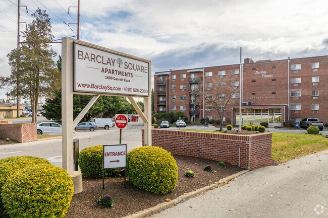 Foto del edificio - Barclay Square Apartments