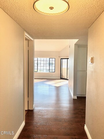 Building Photo - 540 Terrace View Pl