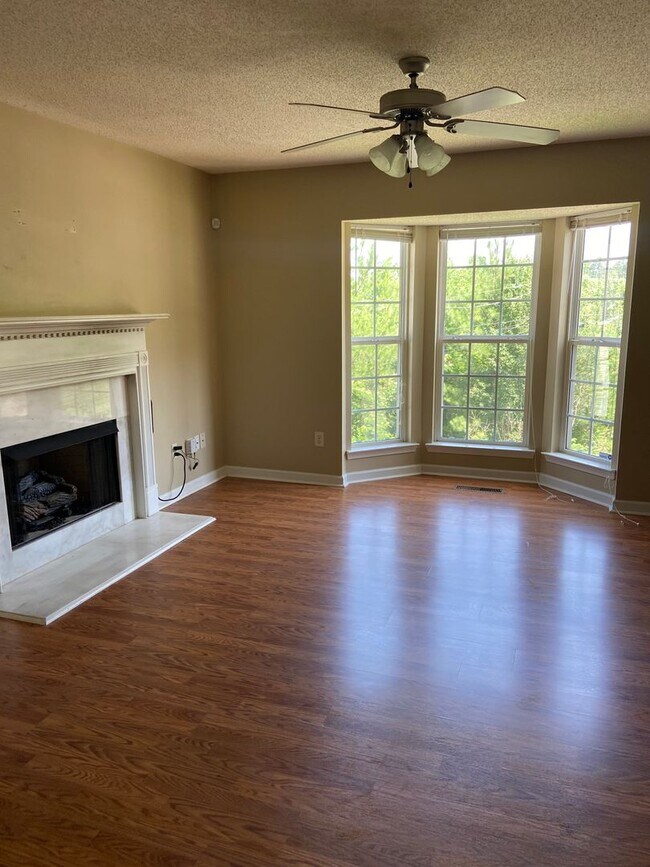 Foto del edificio - Coming Soon in Grayson Valley!