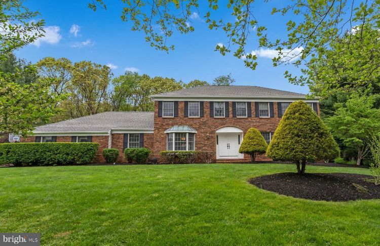 Foto principal - 5 Foxboro Ct