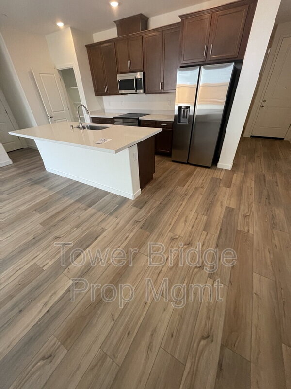Foto del edificio - 2456 Spotfin St