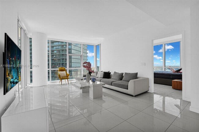 Foto del edificio - 851 NE 1st Ave