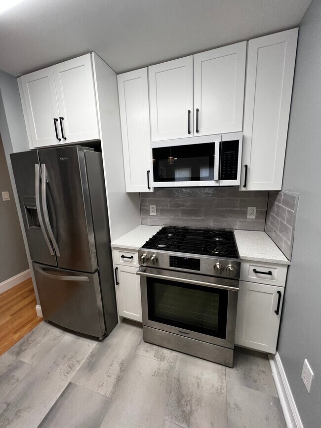 Kitchen - 47 Ann St