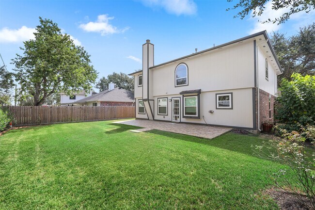 Foto del edificio - 602 Oak Briar Dr