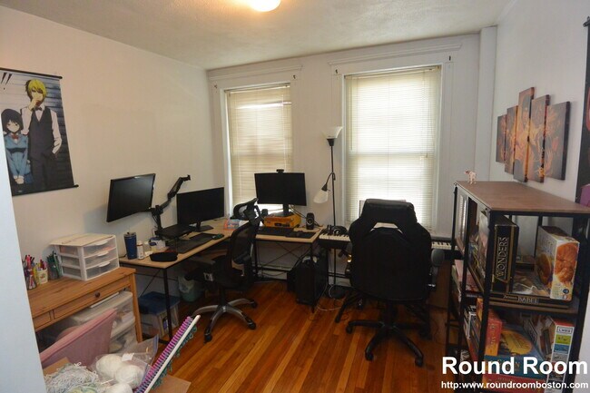 Foto del edificio - 24 Ransom Rd