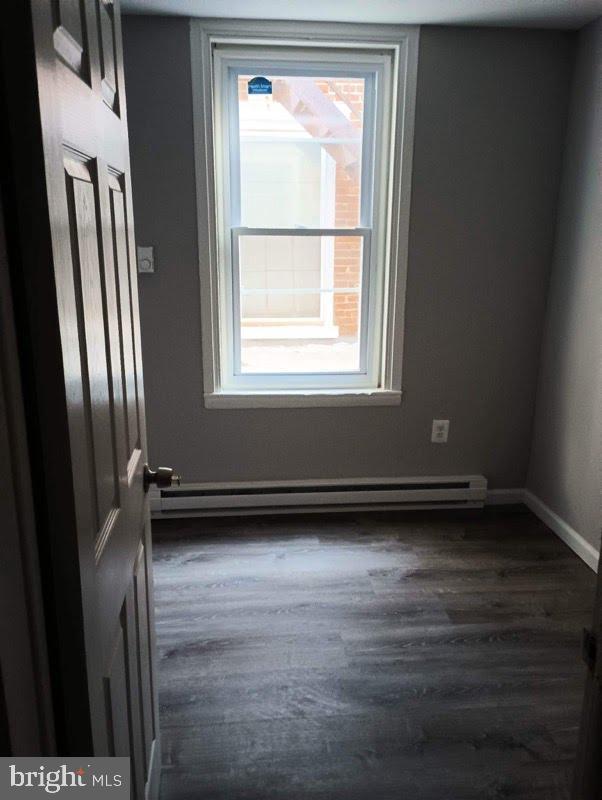 Building Photo - 404 Welsh St