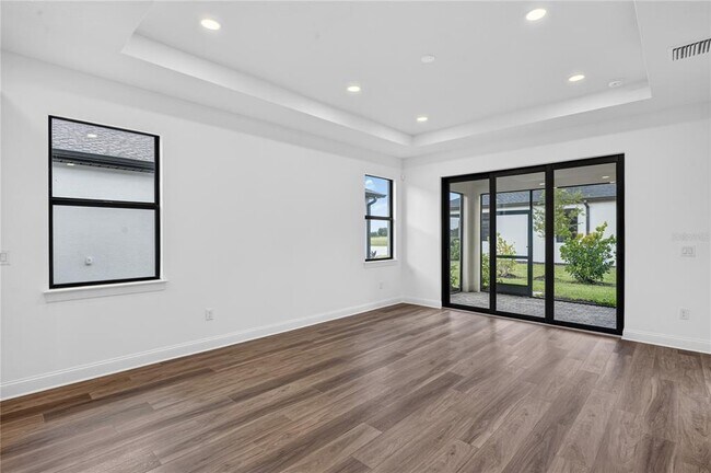 Foto del edificio - 5888 Windbreak Ct