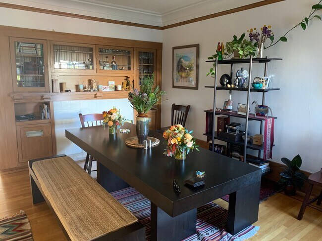 Building Photo - 1257 7th Ave