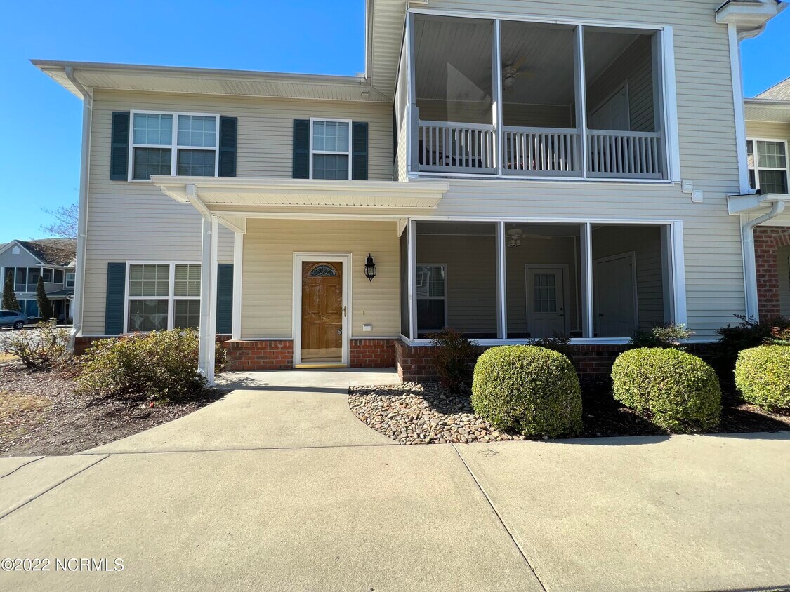 1928 Tara Ct Unit 101, Greenville, NC 27858 Condo for Rent in