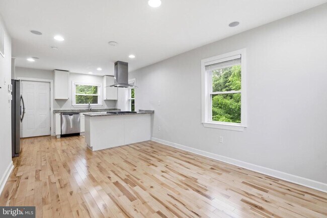 Foto del edificio - 3101 E St SE
