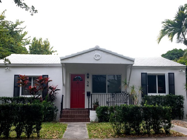34 San Sebastian Ave C Gables Fl 33134 House For Rent In Primary Photo 34 San Sebastian Ave