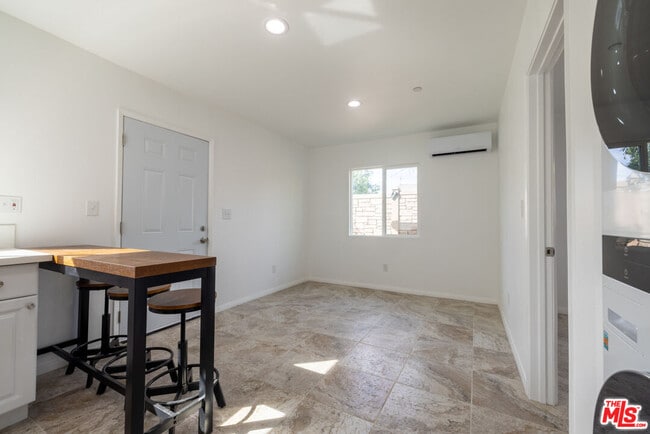 Foto del edificio - 15415 Sandstone St