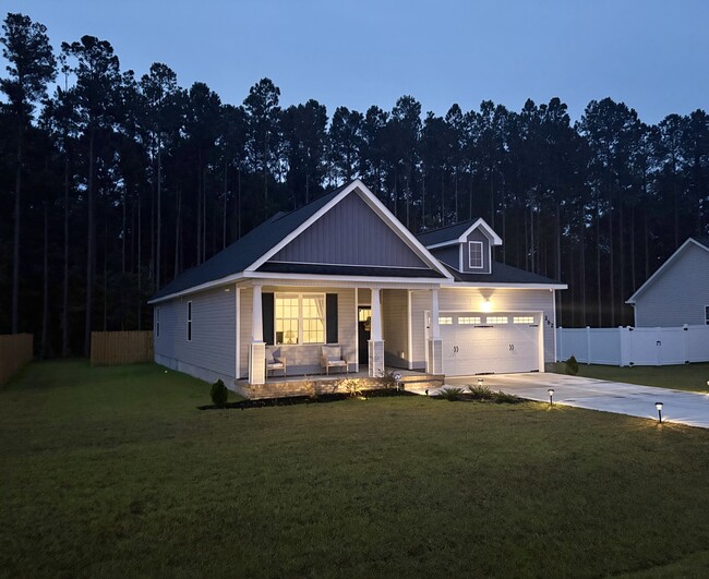 Building Photo - 262 Browns Ferry Rd