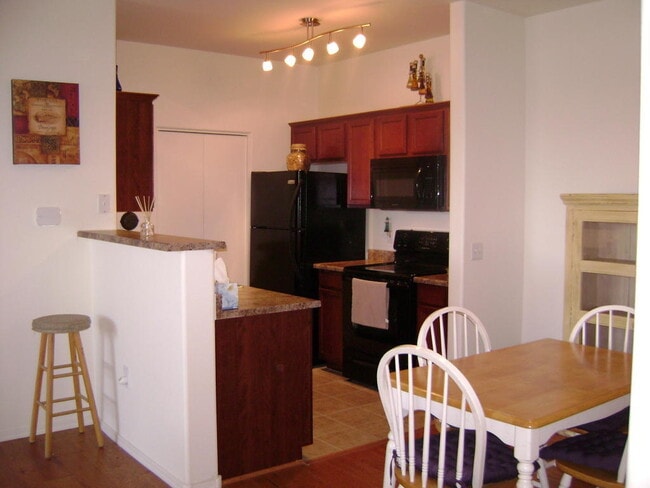 Photo - 1 BD 1 BA in Brick Commons House
