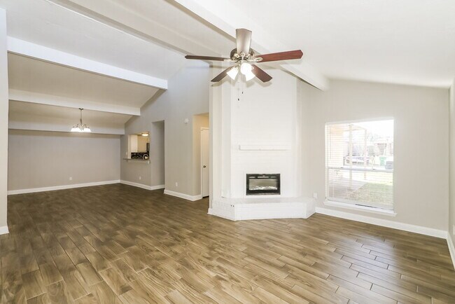 Foto del edificio - 4167 Amir St