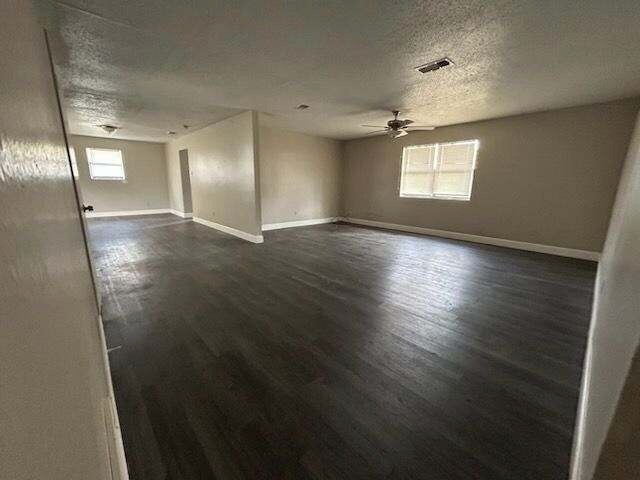 Foto del edificio - 18234 Benton City Rd