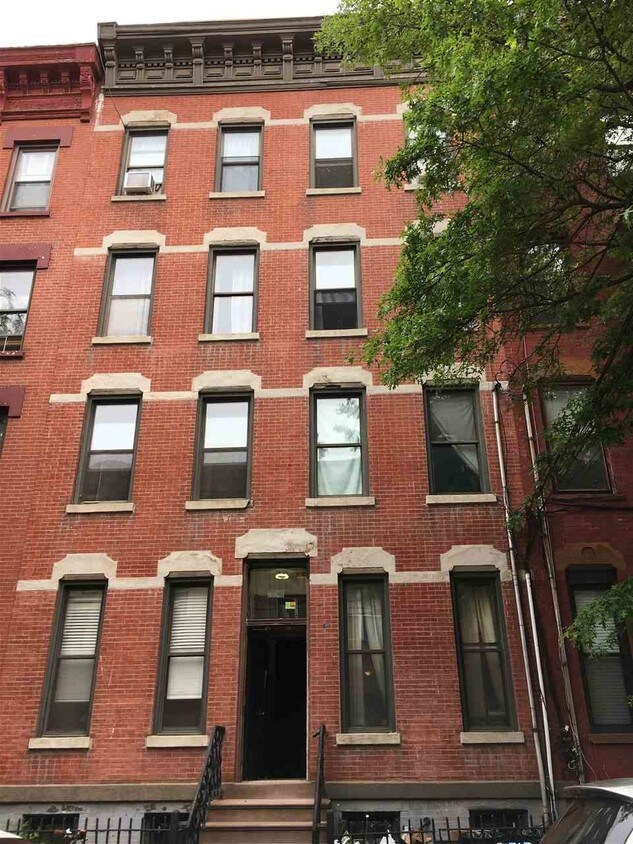 Foto principal - 206 7th St