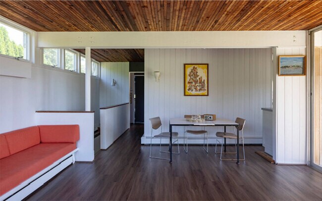 Foto del edificio - 49 Huntington Ln