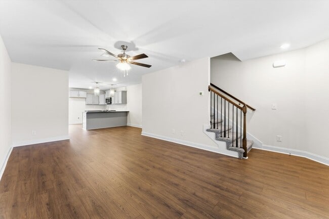 Foto del edificio - New Construction Townhome