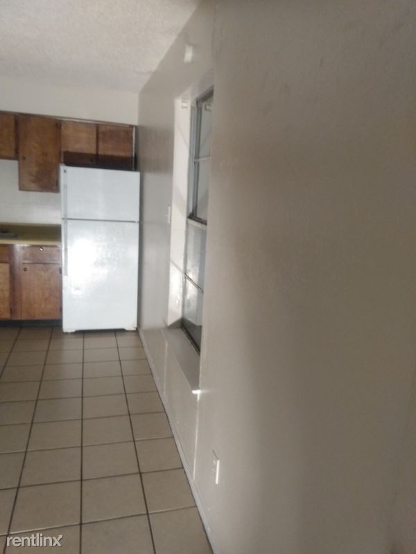 Foto del edificio - 600 E Craven Ave