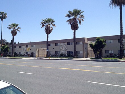 Foto del edificio - 330 W 223rd St