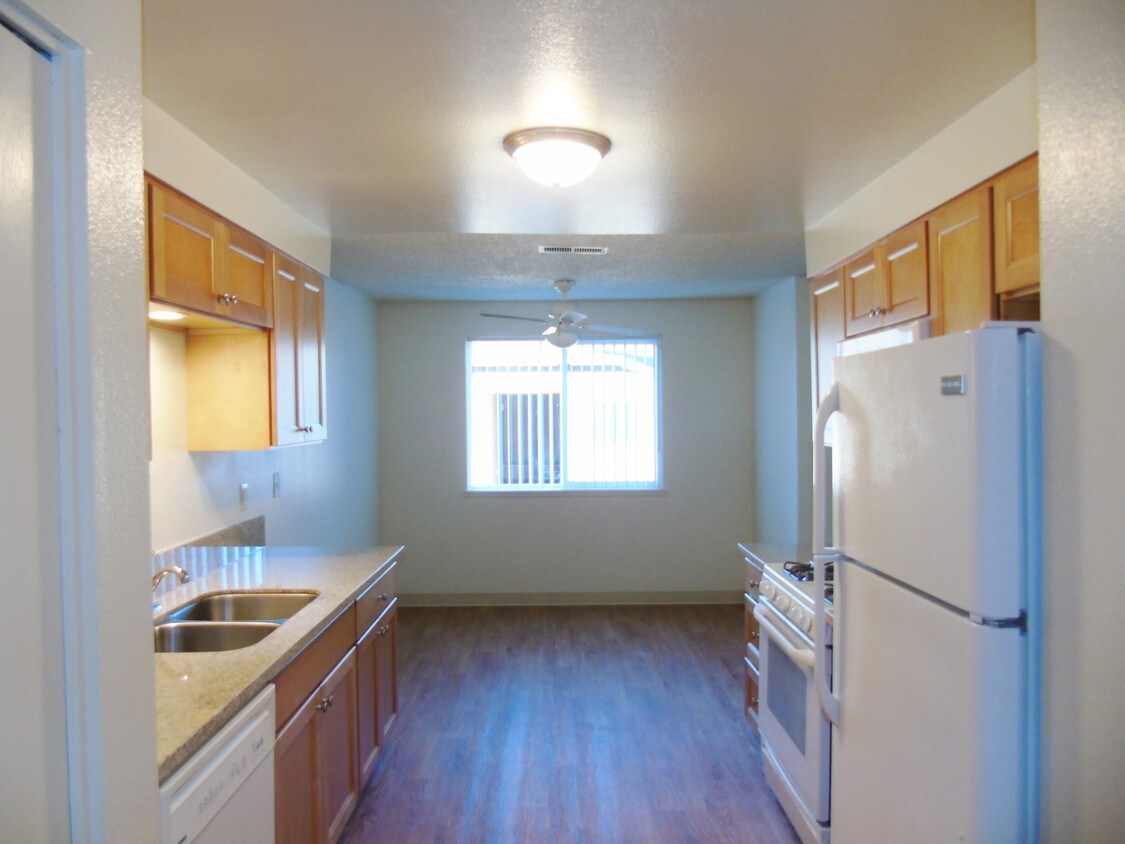 Foto principal - 16290 SW Shaw St