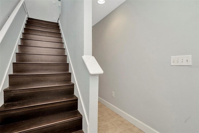Building Photo - 3213 Marcellus Cir